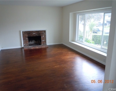 9352 Mokihana Drive - Photo Thumbnail 8