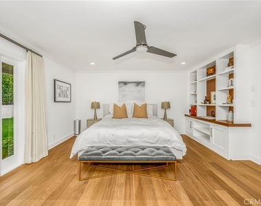 1800 Glenwood Lane - Photo Thumbnail 8