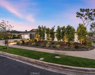 1800 Glenwood Lane - Photo Thumbnail 38