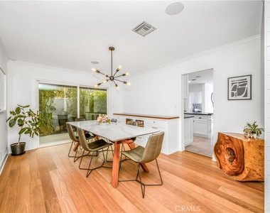 1800 Glenwood Lane - Photo Thumbnail 15