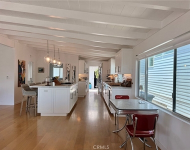 234 La Brea - Photo Thumbnail 23