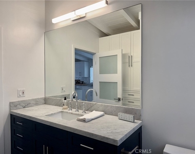 234 La Brea - Photo Thumbnail 28