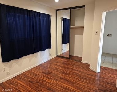 1012 Davis Avenue - Photo Thumbnail 9