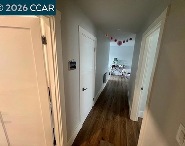 1325 Hopkins St - Photo Thumbnail 25