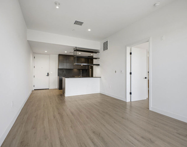 10700 Tabor Street - Photo Thumbnail 7