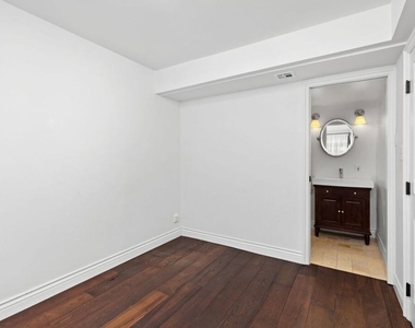 1060 Chantilly Road - Photo Thumbnail 23