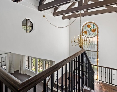 1060 Chantilly Road - Photo Thumbnail 26