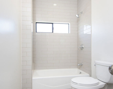751 N Croft Avenue - Photo Thumbnail 12