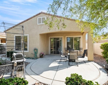 80528 Avenida San Fernando - Photo Thumbnail 24