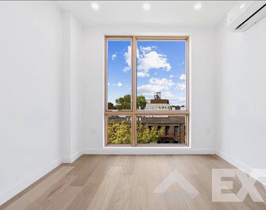 3216 Glenwood Road - Photo Thumbnail 9