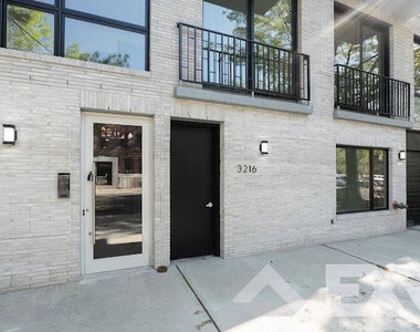 3216 Glenwood Road - Photo Thumbnail 13