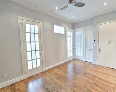 232 West 14th Street - Photo Thumbnail 1