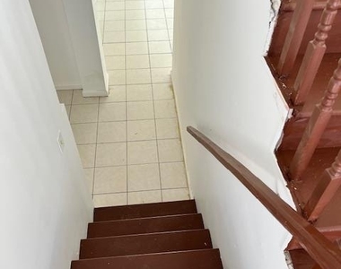 94 Roger Avenue - Photo Thumbnail 28