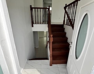 94 Roger Avenue - Photo Thumbnail 6