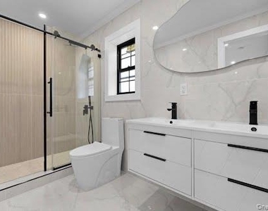 24917 147th Road - Photo Thumbnail 4