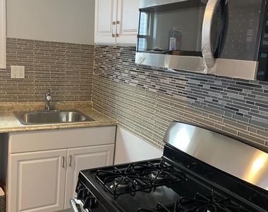 149-65 257 Street - Photo Thumbnail 3