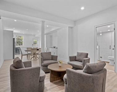 490 Montauk Highway - Photo Thumbnail 32