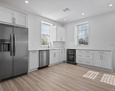 490 Montauk Highway - Photo Thumbnail 31