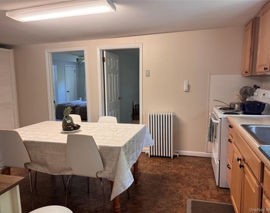 57 E Hall Avenue - Photo Thumbnail 18