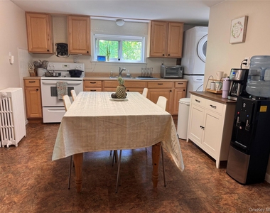 57 E Hall Avenue - Photo Thumbnail 19