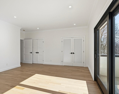 31 Gedney Way - Photo Thumbnail 25
