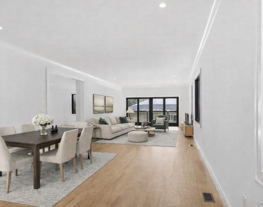 31 Gedney Way - Photo Thumbnail 4