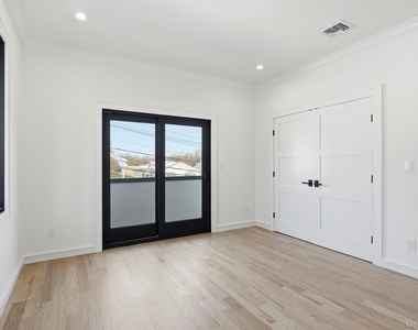 31 Gedney Way - Photo Thumbnail 30