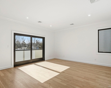 31 Gedney Way - Photo Thumbnail 26