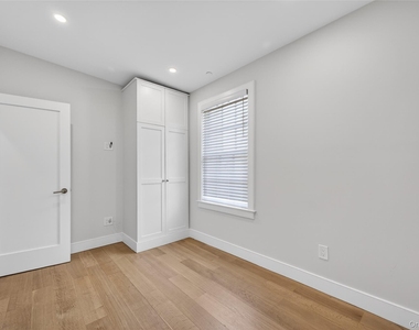 108 South Street - Photo Thumbnail 10