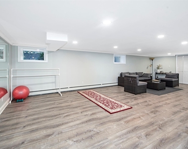 130 Wappanocca Avenue - Photo Thumbnail 12