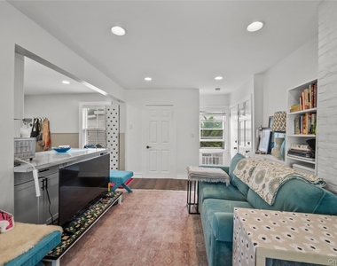 29 Dale Avenue - Photo Thumbnail 7