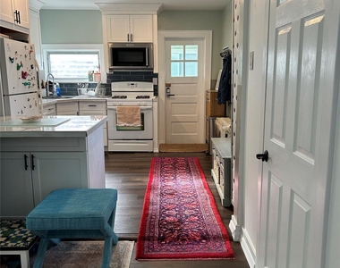 29 Dale Avenue - Photo Thumbnail 7