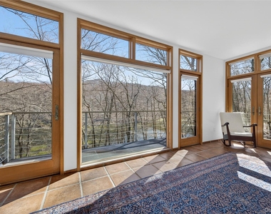 428 Harbor Road - Photo Thumbnail 17