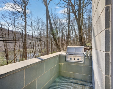 428 Harbor Road - Photo Thumbnail 15