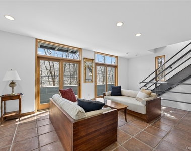 428 Harbor Road - Photo Thumbnail 16