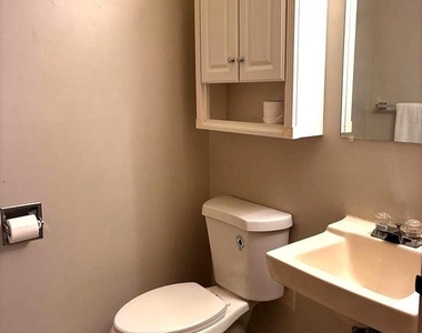 529 King Street - Photo Thumbnail 31