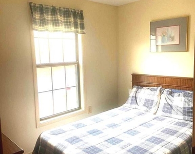 529 King Street - Photo Thumbnail 19