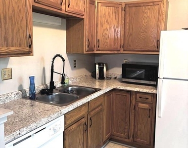 529 King Street - Photo Thumbnail 25