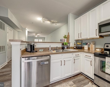42461 Rockrose Square - Photo Thumbnail 16