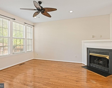 2658 Logan Wood Drive - Photo Thumbnail 9