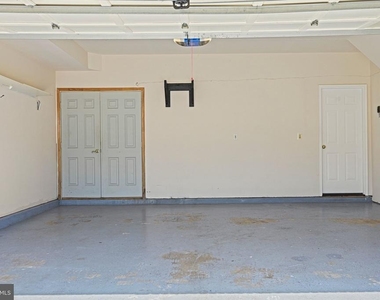 2658 Logan Wood Drive - Photo Thumbnail 34