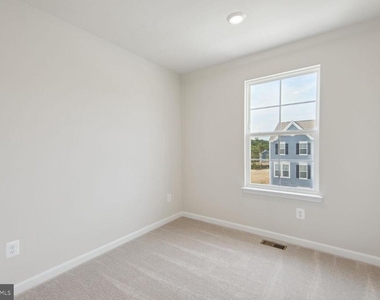 154 Tye Court - Photo Thumbnail 15
