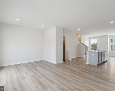 154 Tye Court - Photo Thumbnail 6