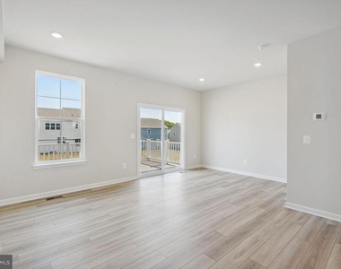 154 Tye Court - Photo Thumbnail 14