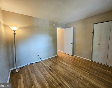 2417 Barracks - Photo Thumbnail 9