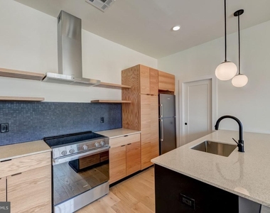 1701 N 2nd Street - Photo Thumbnail 4