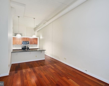 2429 Locust Street - Photo Thumbnail 1