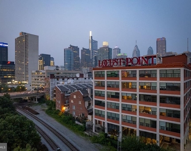 2429 Locust Street - Photo Thumbnail 25
