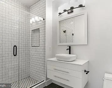 1868 Frankford Avenue - Photo Thumbnail 7