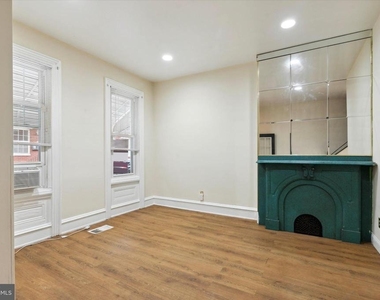1723 N Willington Street - Photo Thumbnail 4